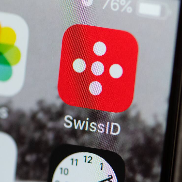 Les Suisses auront accès à une e-ID dès 2026. Elle sera gratuite et non obligatoire (archives).