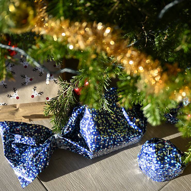 Quelque 282 francs par personne devraient être déboursés cette année pour les célébrations de Noël en Suisse, un montant stable par rapport à 2023 (archives).