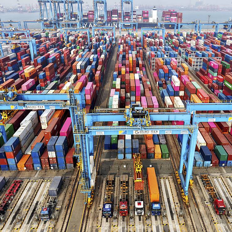 En novembre, les ventes de produits et services chinois à l'étranger ont augmenté de 6,7% sur un an, selon les chiffres par les Douanes chinoises.