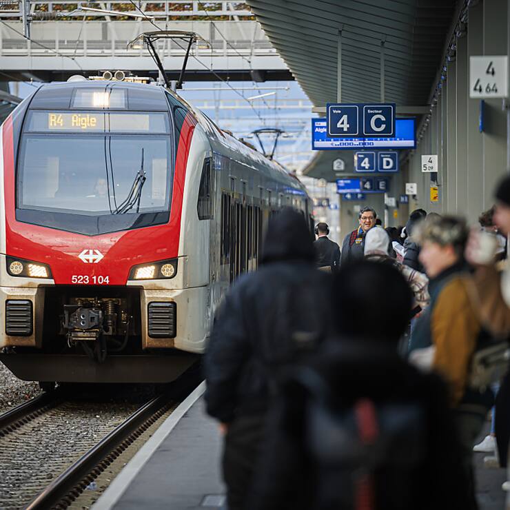 Les pendulaires, ici en gare de Renens, se sont bien adaptés au nouvel horaire CFF (archives).