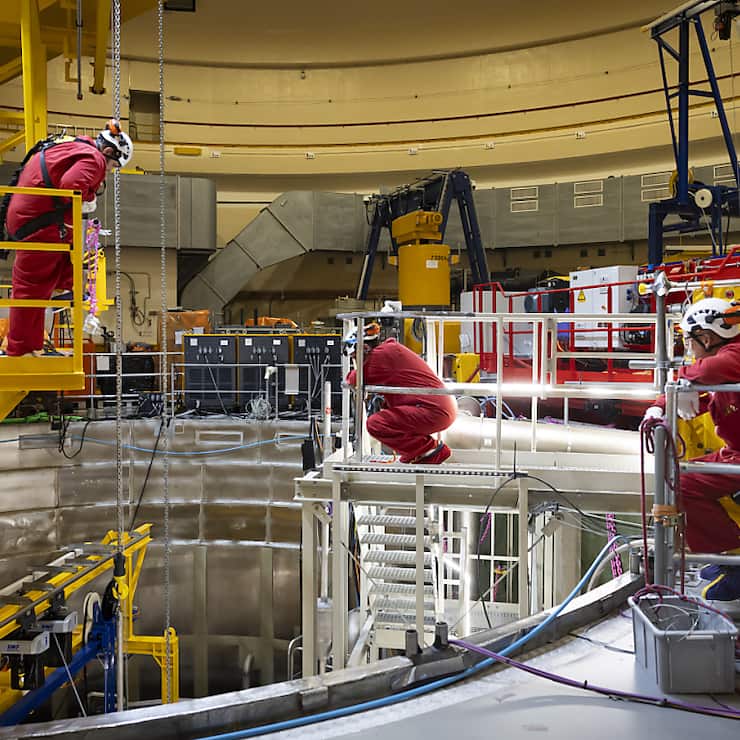 Plus de 300 personnes s'activent au quotidien pour démanteler la centrale de Mühleberg.