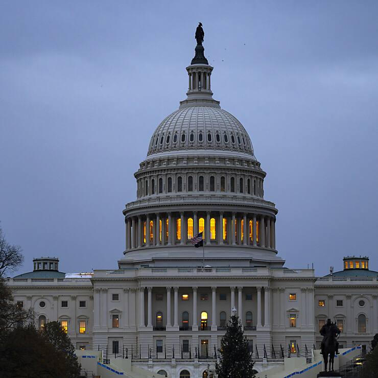 Le Congrès américain est forcé jeudi de repartir à zéro pour éviter une paralysie de l'Etat. Ici, une vue du Capitole à Washington. (archive)