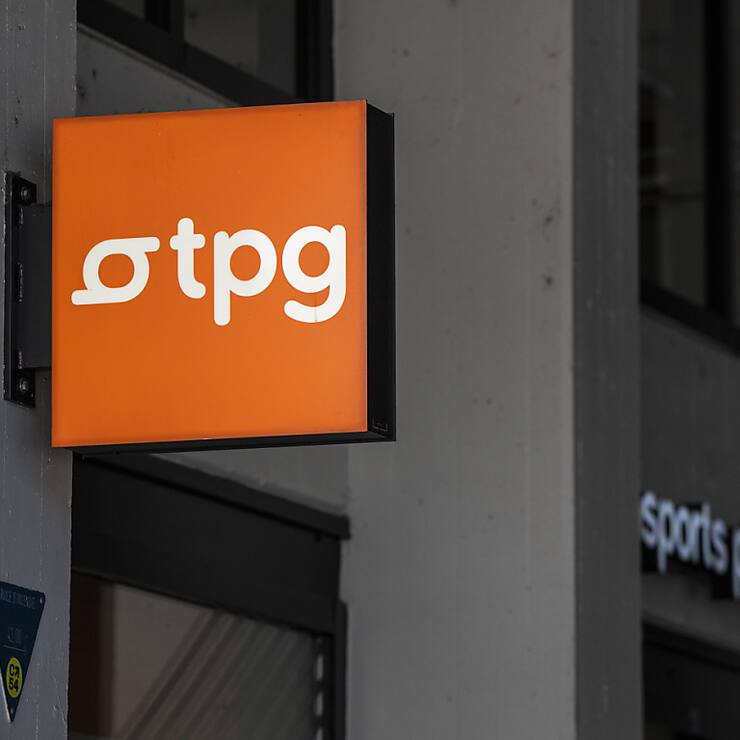 La Chambre constitutionnelle de la Cour de justice de Genève a rejeté le recours contre la gratuité totale des Transports publics genevois (TPG) pour les jeunes et partielle pour les seniors. Elle le juge par ailleurs irrecevable (illustration).