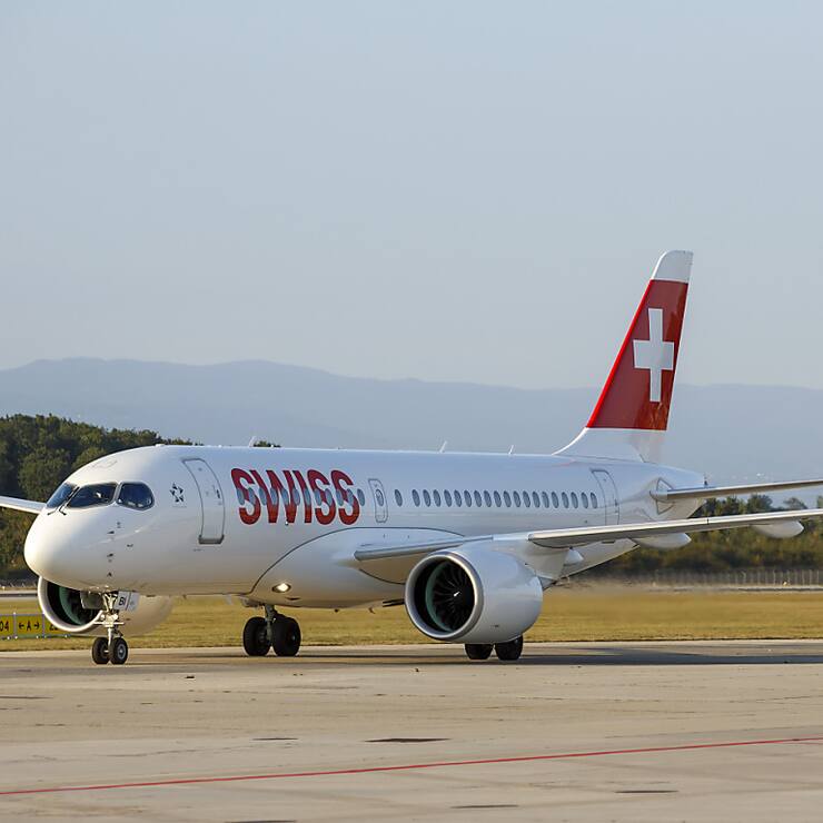 De la fumée s'est répandue dans la cabine d'un Airbus A220 de Swiss sur le vol Bucarest-Zurich lundi. (archives)