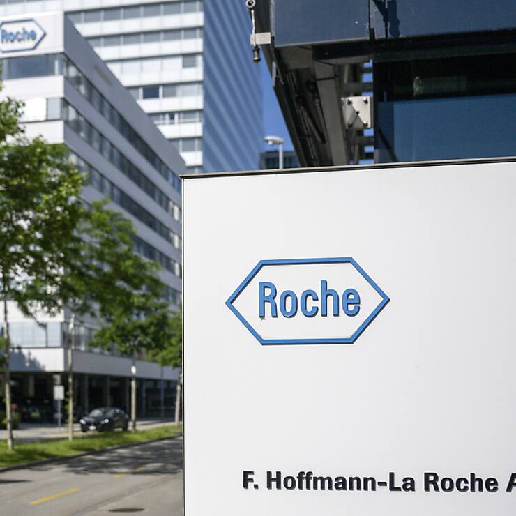 Désormais première société suisse en termes de capitalisation boursière,  le géant pharmaceutique bâlois Roche  pointe  au 46e rang mondial (archives).