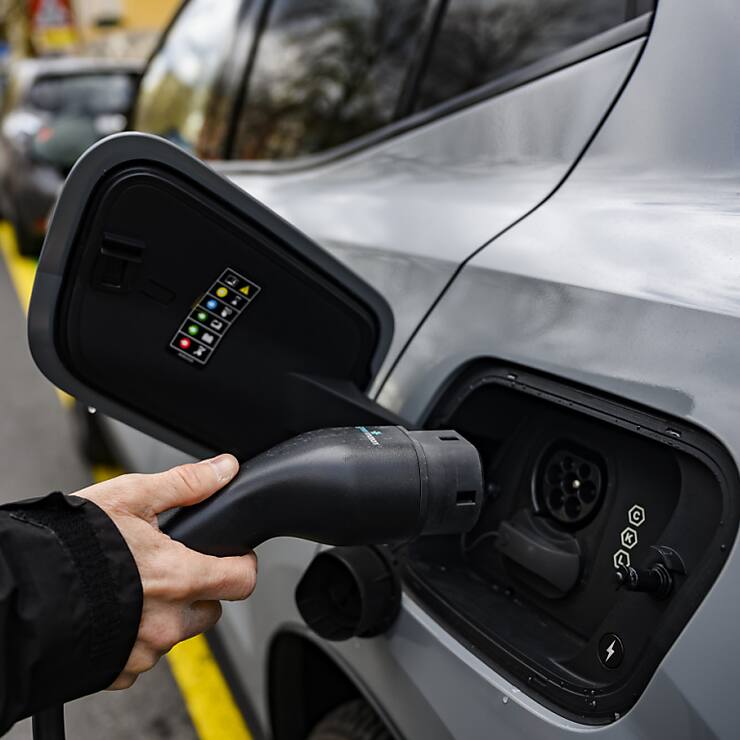 Les ventes de voitures électriques Volvo ont bondi de 54% à 175'194 unités, représentant 23% des ventes totales du groupe suédois. (archives)