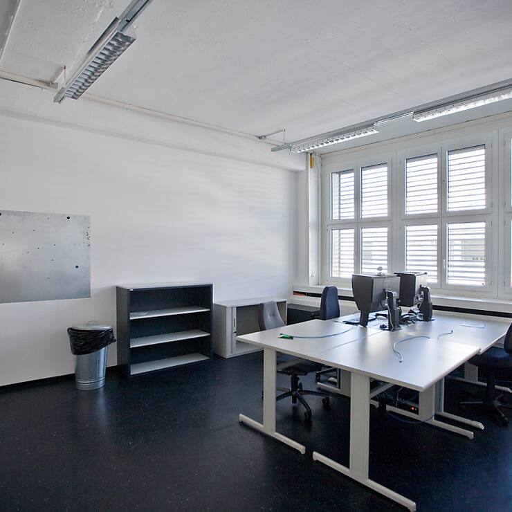 Les surfaces de bureaux en mal de locataires n'ont cessé d'enfler dans les centres urbains de Suisse. Ici, à Zurich. (archive)