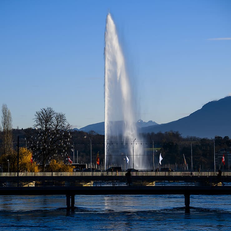 Les discussions de Genève se déroulent moins de deux mois après des négociations tout aussi discrètes entre l'Iran et des représentants des trois pays européens dans la même ville, à un moment où les Occidentaux s'inquiètent de l'état d'avancement du programme nucléaire iranien.