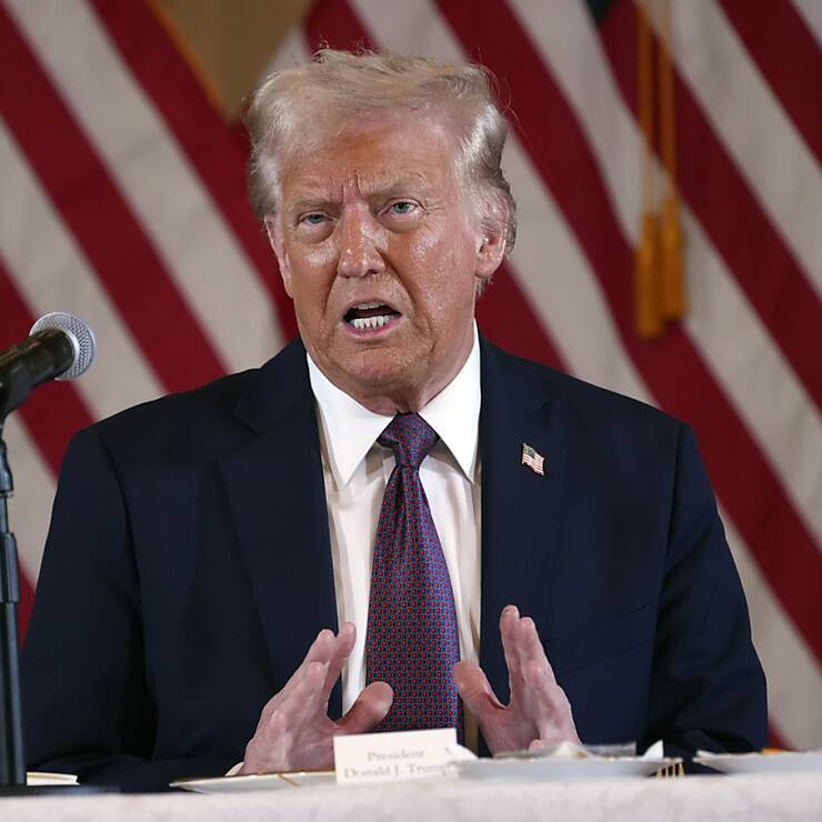 Le républicain, Donald Trump, qui prendra ses fonctions en tant que président des Etats-Unis le 20 janvier, va intervenir au WEF depuis Washington.