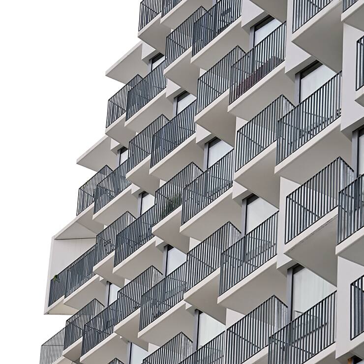 Les biens haut de gamme ont connu le renchérissement le plus important (+1,9% sur un trimestre et +6,4% sur un an). Les prix des autres segments ont aussi crû, pour le bas de gamme de respectivement 0,9% et 3,4% et pour le moyen de 0,7% et 3,1%.