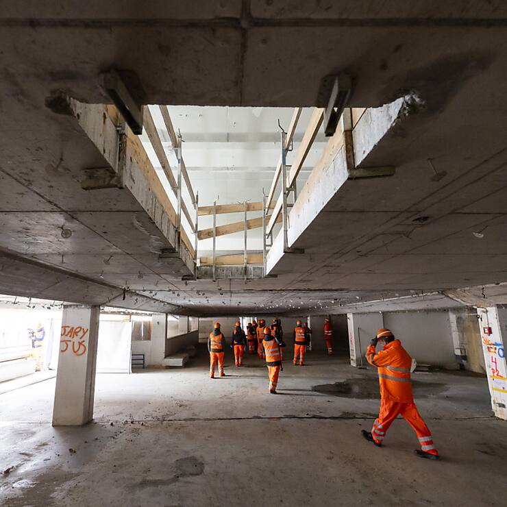 Avant de démolir le parking du Simplon à la gare de Lausanne, les CFF doivent réaliser des travaux d'ancrage pour assurer la stabilité des quais.