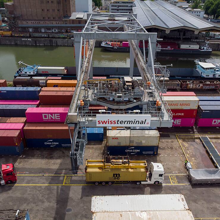 La balance commerciale de la Suisse a bouclé 2024 sur un montant inédit de 60,6 milliards de francs (archives).