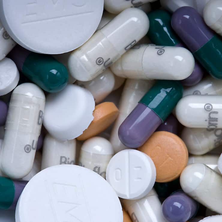 La parts des coûts attribuables aux médicaments dans le système de santé est depuis des années devisée autour de 12%.