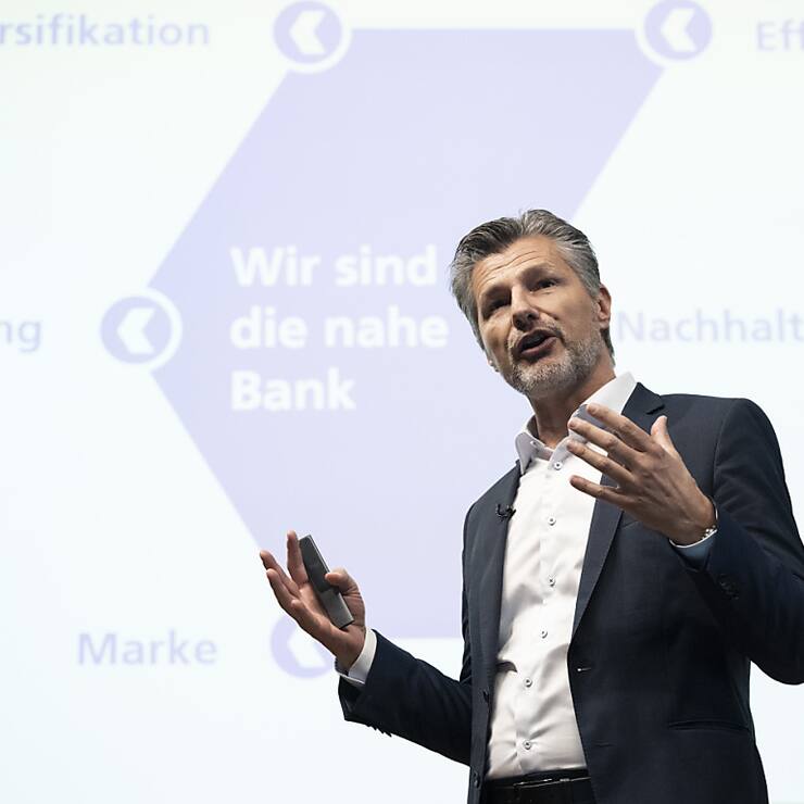 Pour l'exercice en cours, le directeur général de la ZKB, Urs Baumann, prévoit "à nouveau un bénéfice consolidé attrayant", sans fournir davantage de précision. (archives)