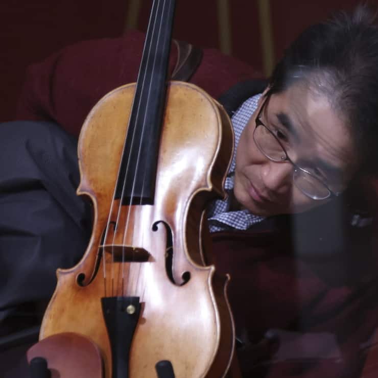 Ce qui rend le Joachim-Ma Stradivarius si extraordinaire, c'est sa sonorité exceptionnelle, riche, complexe et pleine de profondeur, a souligné Sotheby's.