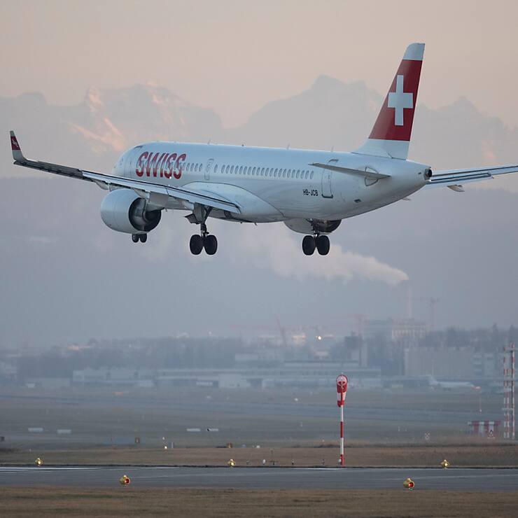La forte hausse des volumes ces dernières années a pénalisé la qualité, Swiss n'ayant été à l'heure que pour 65% des vols, au lieu des 70% visés. (archives)