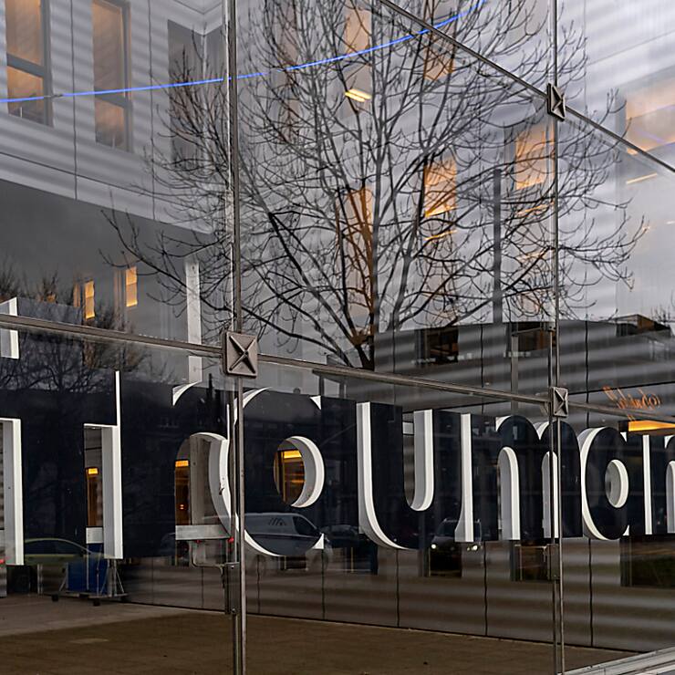Evoquant l'exercice en cours, Straumann se veut confiant malgré les incertitudes macroéconomiques et géopolitiques. Le groupe table ainsi sur une croissance organique de ses ventes à un chiffre. La marge Ebit devrait elle s'améliorer de 30 à 60 points de base à taux de change constants.