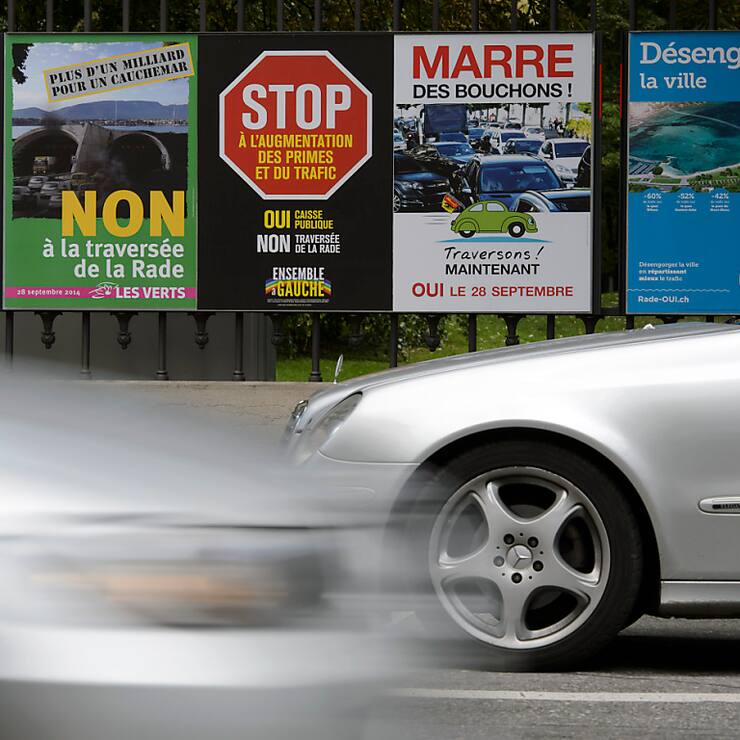 A Genève, l'UDC lance une nouvelle initiative constitutionnelle pour un tunnel routier sous la rade, dix ans après l'échec dans les urnes de son initiative sur le même sujet (archives).