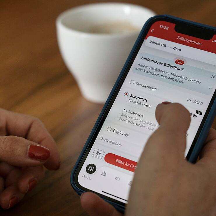 L'application mobile des CFF permet d'obtenir facilement des billets dégriffés (à prix réduits).