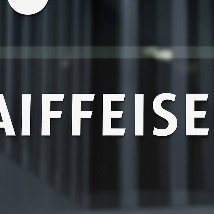 La normalisation du bénéfice en 2024 reflète les coups de rabots successifs sur le taux directeur de la Banque nationale suisse, ainsi qu'un correctif de valeur sur la participation dans le spécialiste des produits structurés Leonteq (archives).
