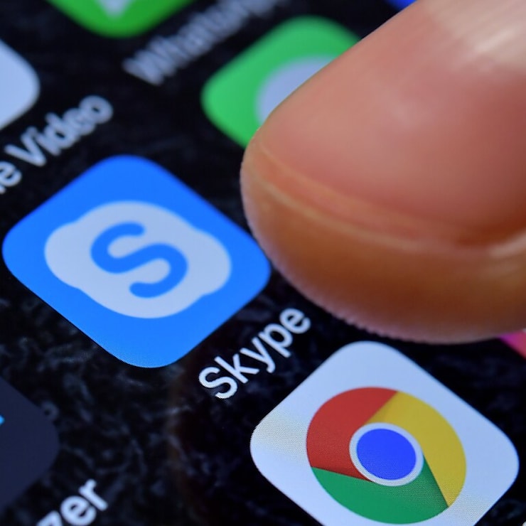 Pionnier des appels par internet au début des années 2000, Skype est aujourd'hui dépassé par la généralisation de cette technologie et l'émergence d'autres services tels Zoom (image d'illustration).
