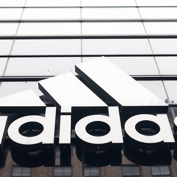Adidas a lancé cette année un plan de réduction d'environ 500 emplois sur les quelque 5800 au siège. (archive)