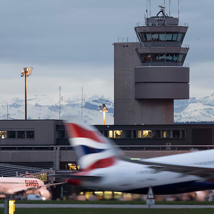 La direction table pour l'exercice en cours sur une fréquentation de 32 millions de passagers sur le tarmac de Kloten, soit "un nouveau record".