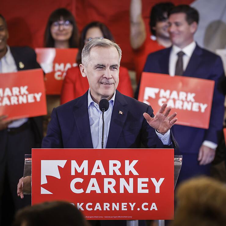 Mark Carney est le grand favori à la présidence du parti libéral.