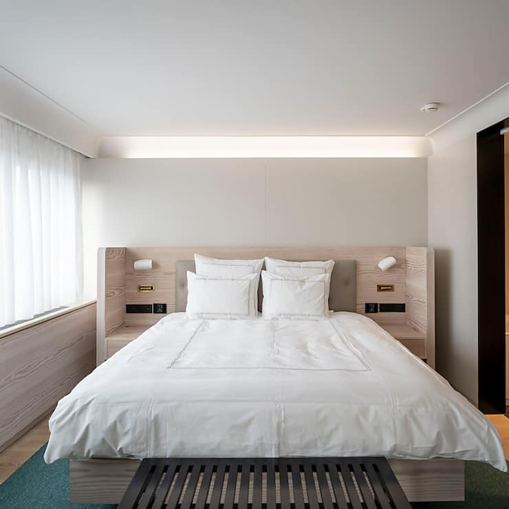 Par continent, ce sont les Européens qui ont passé le plus de nuitées en Suisse, au nombre de 948'134, soit une hausse de 3% par rapport à 2024. Ils précédent les Américains, avec 294'983 nuitées (+14%) et les Asiatiques avec 228'433 nuitées (+18,3%).