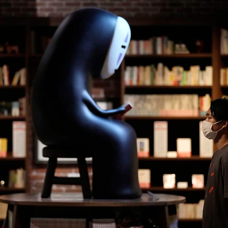 Il était déjà possible de générer des images grâce à ChatGPT, mais l'actualisation du modèle, ou programme (GPT-4o), sur lequel s'appuie l'interface permet d'obtenir des résultats sophistiqués grâce à des demandes très succinctes, ce qui n'était pas le cas auparavant.