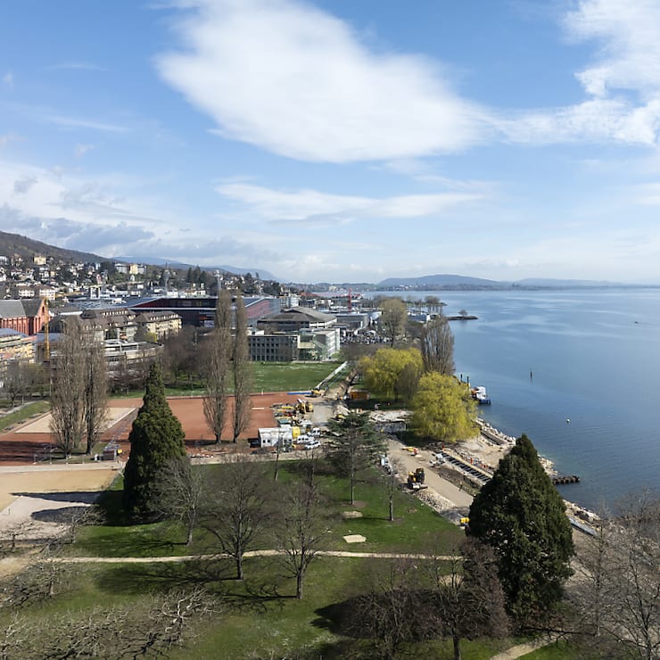 La Place rouge, lieu emblématique d&#8217;Expo.02 accueillant Festi&#8217;neuch et d&#8217;autres événements majeurs, sera conservée dans sa configuration actuelle, et même agrandie à l'ouest (archives).