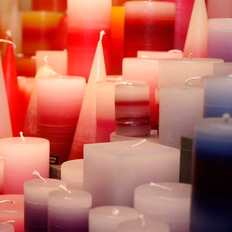 Il était notamment possible de visiter l'atelier d'une cirière lors des Journées des métiers d'art. (image symbolique)