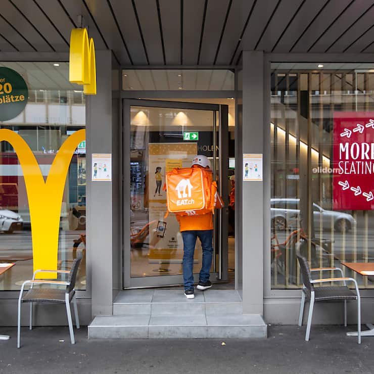 La quasi-totalité des McDonald's sont gérés par des franchisés en Suisse (archives).