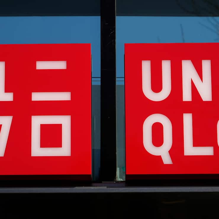 Le champion nippon de l'habillement Fast Retailing, qui détient notamment la marque Uniqlo, a vu son bénéfice net bondir de 19,2% sur un an à 233,5 milliards de yens au 1er semestre 2024-25 (archives).