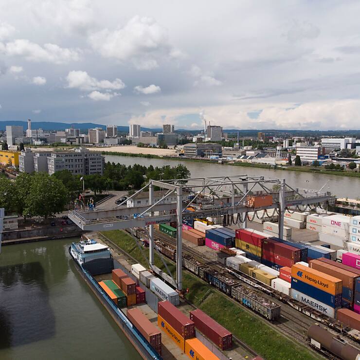 Entre janvier et fin mars, les exportations désaisonnalisées ont crû de 3,6% sur un trimestre, passant pour la première fois la barre des 74 milliards de francs (archives).