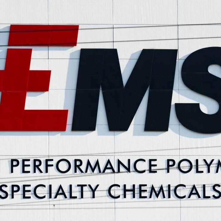 Le groupe grison a fait état d'un ralentissement de la conjoncture mondiale, en raison de la guerre commerciale lancée par Washington, mais a maintenu ses prévisions pour 2025.