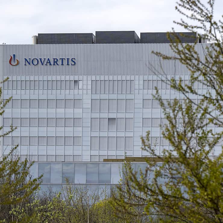 Pour la suite de l'exercice, la direction anticipe une croissance du chiffre d'affaires autour de 9%, tandis que le résultat opérationnel de base devrait grimper de plus de 10%. Jusqu'ici, la hausse des recettes était attendue entre 5 et 9% et celle de l'Ebit de base autour de 10%.