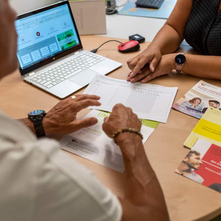 La situation sur le marché du travail en Suisse s'est légèrement améliorée en avril, le taux de chômage ayant reculé à 2,8%, après 2,9% en mars. (archives)