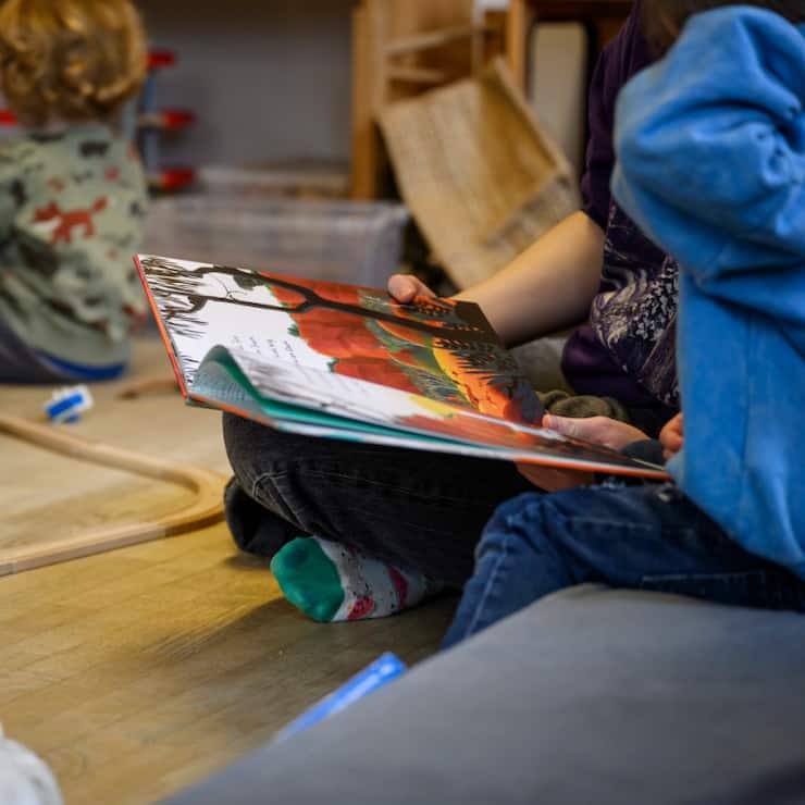 Le National tient aux conventions-programmes destinées à soutenir les cantons dans l'encouragement de l'accueil extrafamilial (image d'illustration).