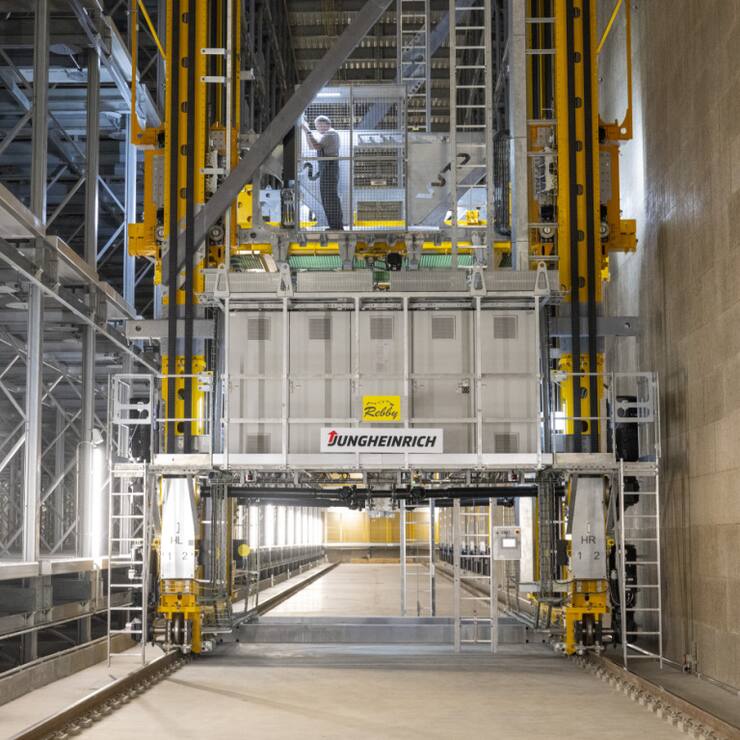 Le nouvel entrepôt automatisé de l'armée a coûté 30 millions de francs.