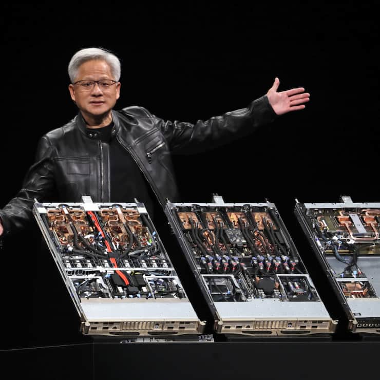 Le patron de Nvidia en pleine présentation au salon Computex de Taiwan.