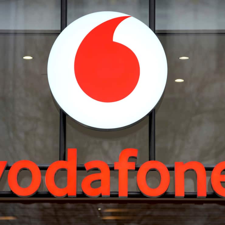 Face à des performances en berne, vadofone a lors des deux dernières années supprimé 10'000 emplois, vendu ses branches espagnole et italienne, Swisscom acquérant cette dernière  (archives).