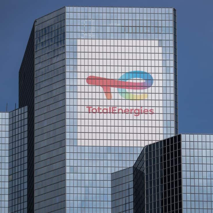 Les ONG pointent des "publicités mensongères" qui ne reflètent pas "de façon sincère la réalité des activités de TotalEnergies (archives).