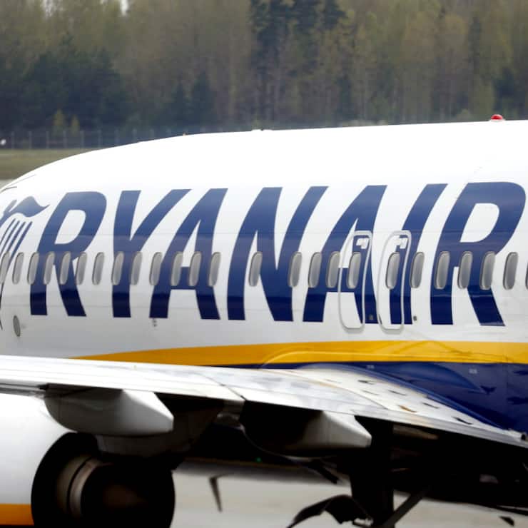 Pour Ryanair, des passagers de certains vols au départ d'aéroports britanniques et à destination de lieux réputés festifs comme Ibiza ont des comportements problématiques (archives).