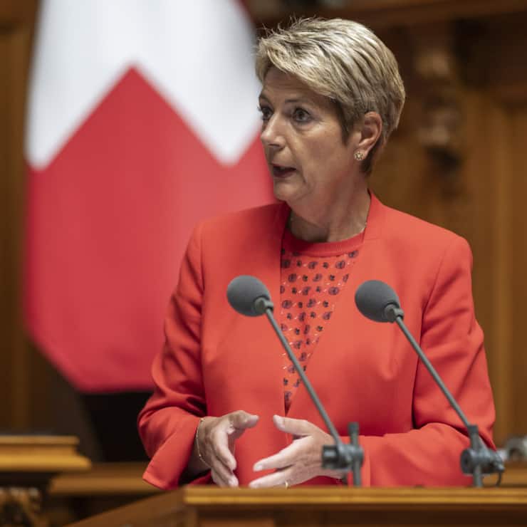 Le nouveau registre des ayants-droit économiques pour les sociétés suisses contribuera à la réputation de la place financière suisse, selon Karin Keller-Sutter (archives).