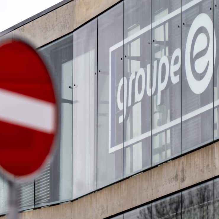 Après plusieurs rencontres, les syndicats, les commissions du personnel et la direction du Groupe E ont conclu un "accord qui satisfait toutes les parties" (archives).