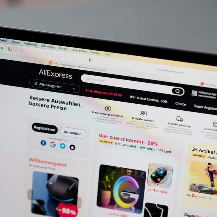 Selon la Commission européenne, AliExpress "a enfreint son obligation d'évaluer et d'atténuer les risques liés à la diffusion de produits illégaux" comme des contrefaçons ou des articles non conformes aux normes de sécurité européenne (archives).