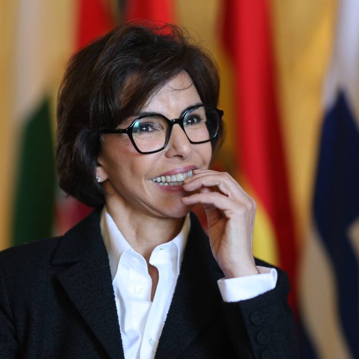 La ministre française de la Culture Rachida Dati s'en est prise à des journalistes, en direct.