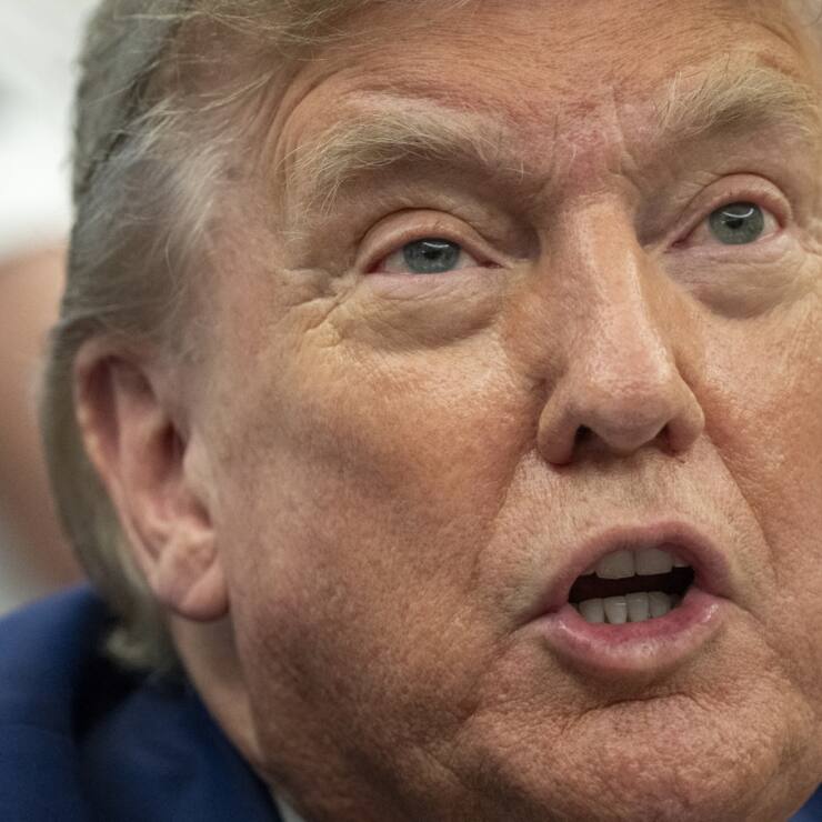 Donald Trump repousse à nouveau l'échéance pour la vente du réseau social TikTok.