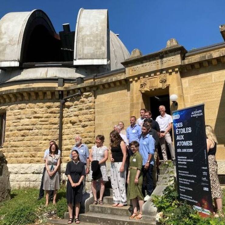 Le projet accueillera aussi en septembre 2026 la conférence annuelle de la Scientific Intrument Commission (SIC), où plus de 300 experts sont attendus.